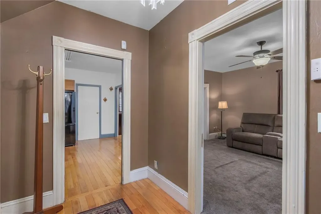 95 Corinth Street Providence RI 02907
