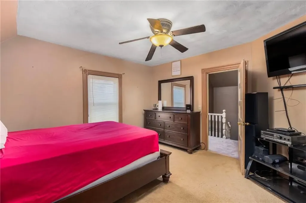 95 Corinth Street Providence RI 02907