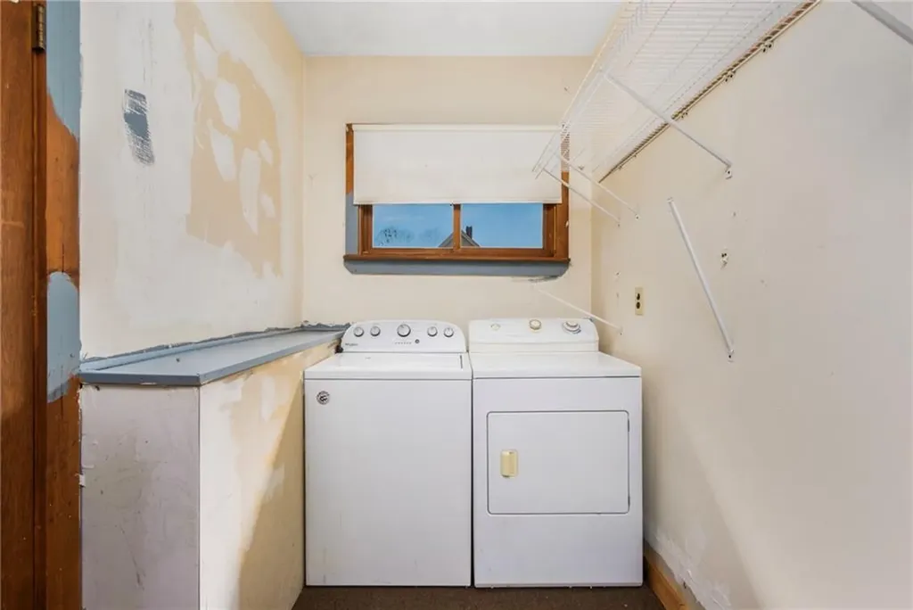 95 Corinth Street Providence RI 02907
