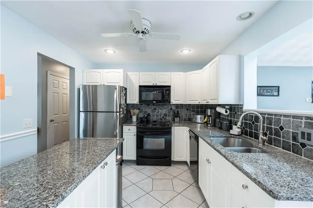 77 Lippitt Avenue Cumberland RI 02864