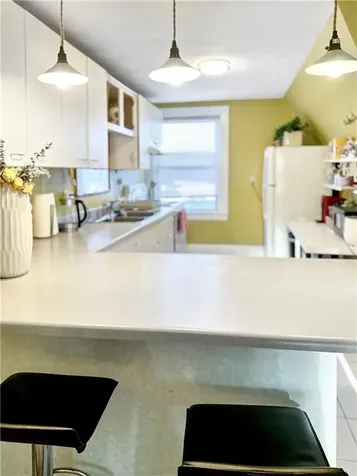 18 20 Adelphi Avenue Providence RI 02906