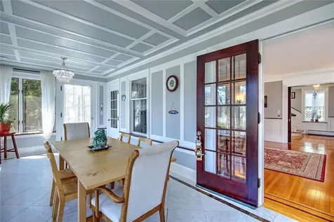271 Doyle Avenue Providence RI 02906
