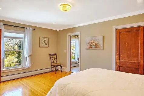 271 Doyle Avenue Providence RI 02906