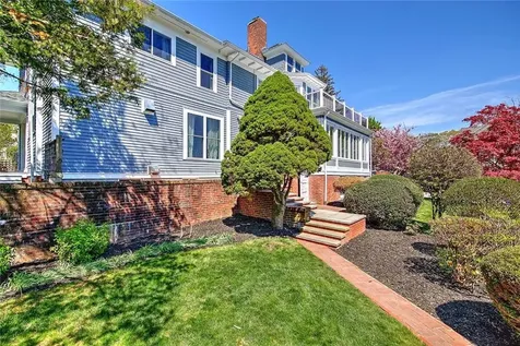 271 Doyle Avenue Providence RI 02906