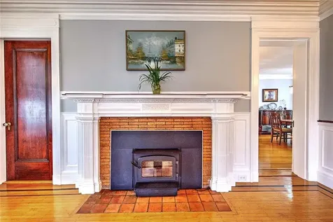 271 Doyle Avenue Providence RI 02906