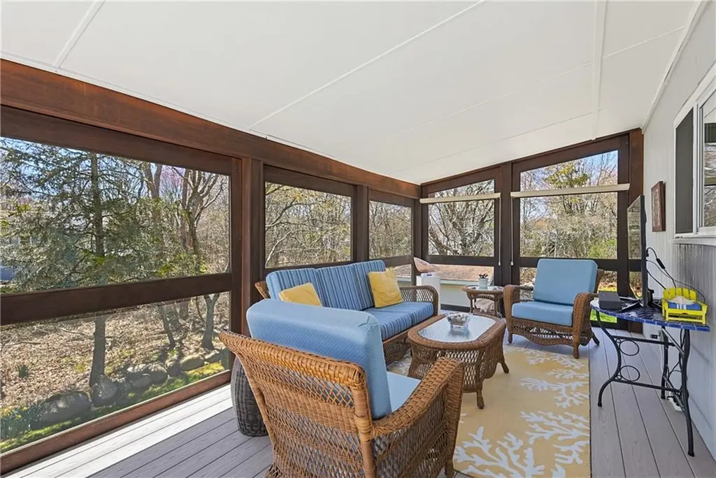 203 North Niantic Drive Charlestown RI 02813