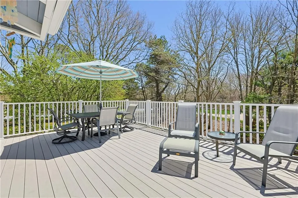 203 North Niantic Drive Charlestown RI 02813