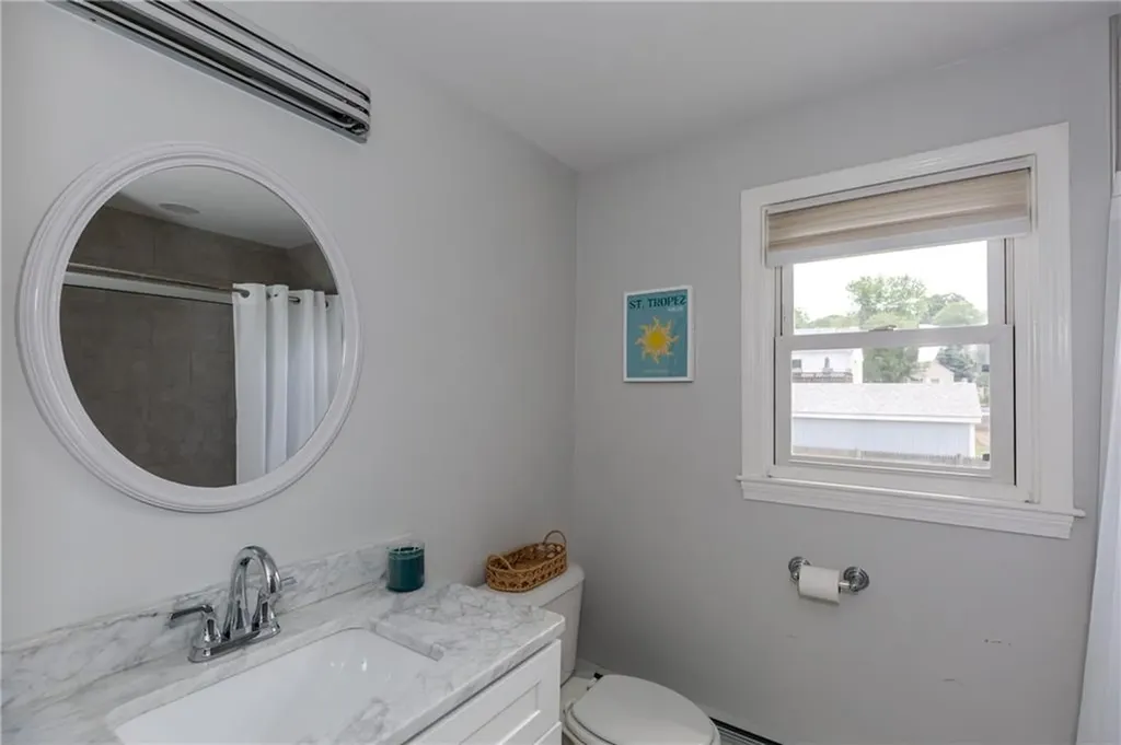 5 Standish Avenue North Providence RI 02911