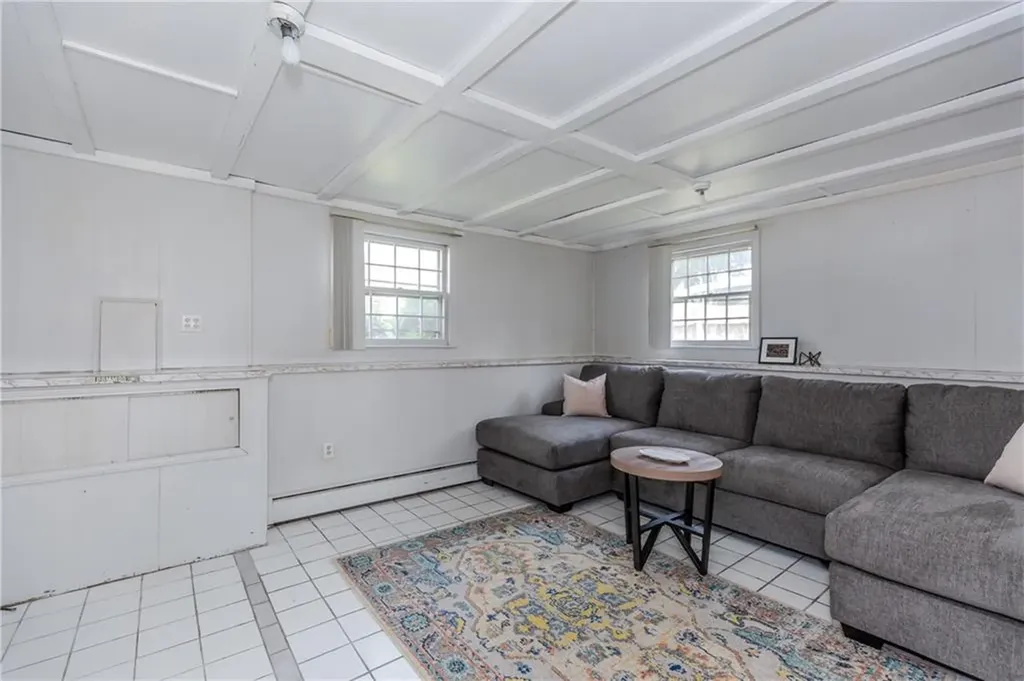 5 Standish Avenue North Providence RI 02911