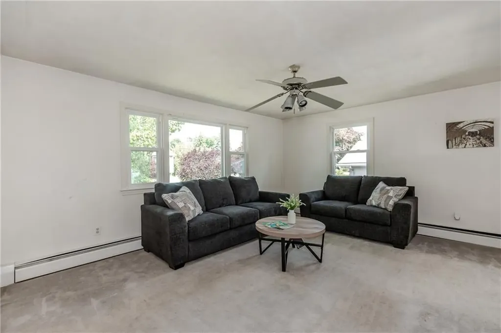 5 Standish Avenue North Providence RI 02911