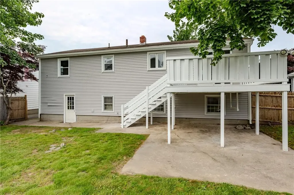 5 Standish Avenue North Providence RI 02911