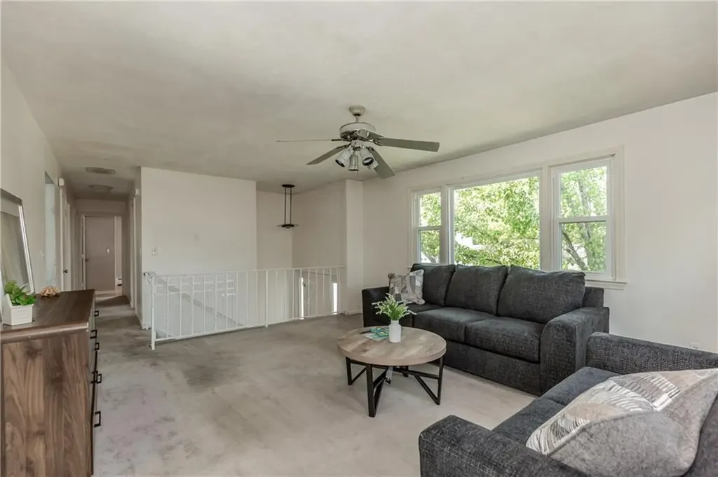 5 Standish Avenue North Providence RI 02911
