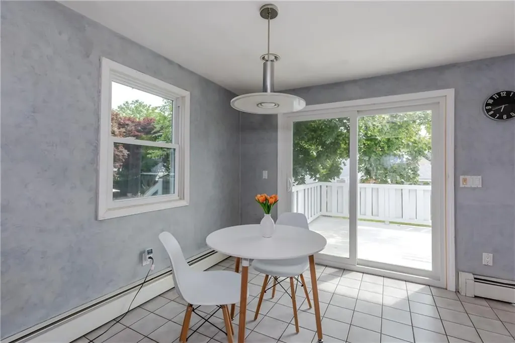 5 Standish Avenue North Providence RI 02911