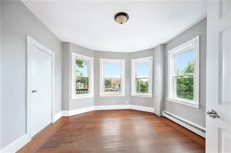 8 Eaton Street Providence RI 02908