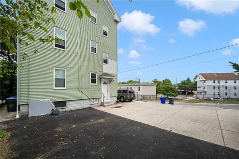 8 Eaton Street Providence RI 02908