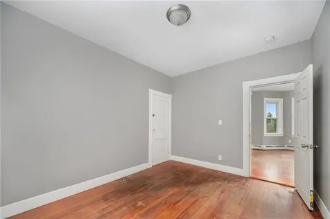 8 Eaton Street Providence RI 02908