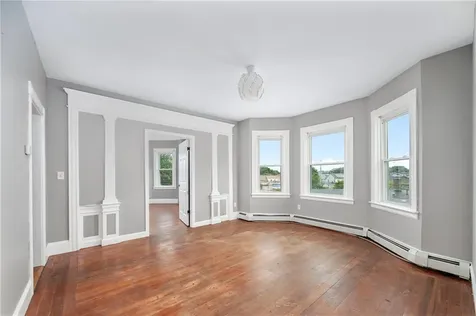 8 Eaton Street Providence RI 02908