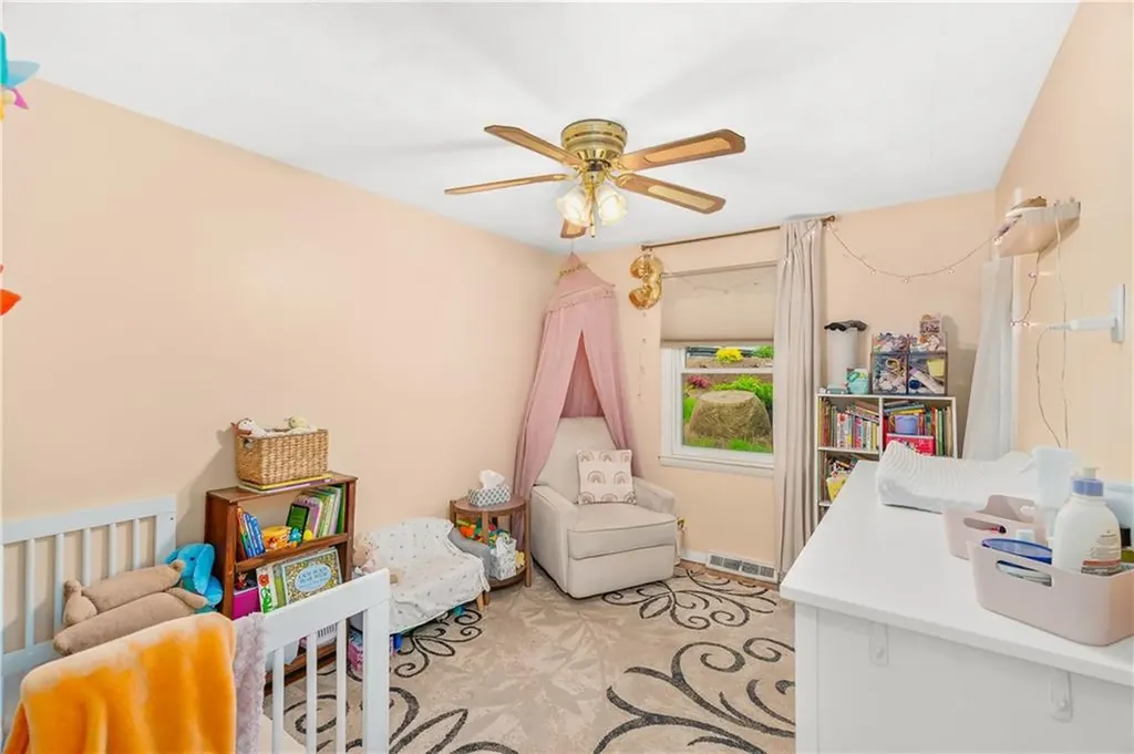 6 Linda Court Coventry RI 02816