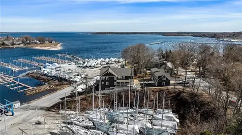 47 Arnolds Neck Drive Warwick RI 02886