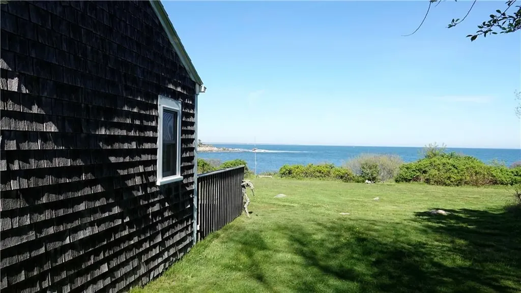24 Point Meadows Road Little Compton RI 02837