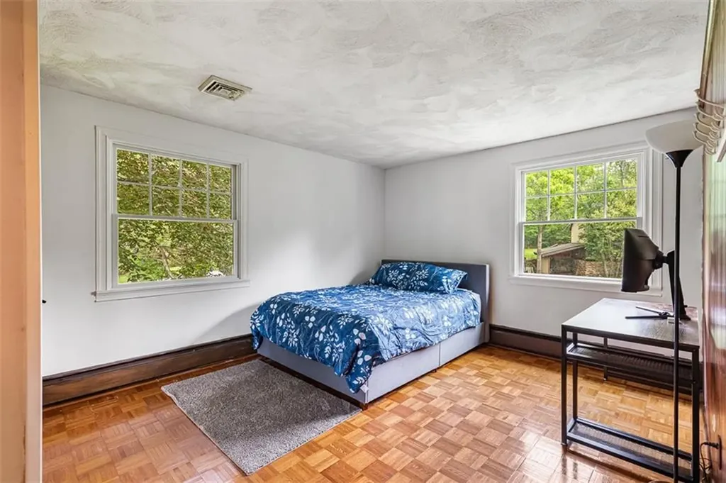 80 Woodbridge Drive East Greenwich RI 02818