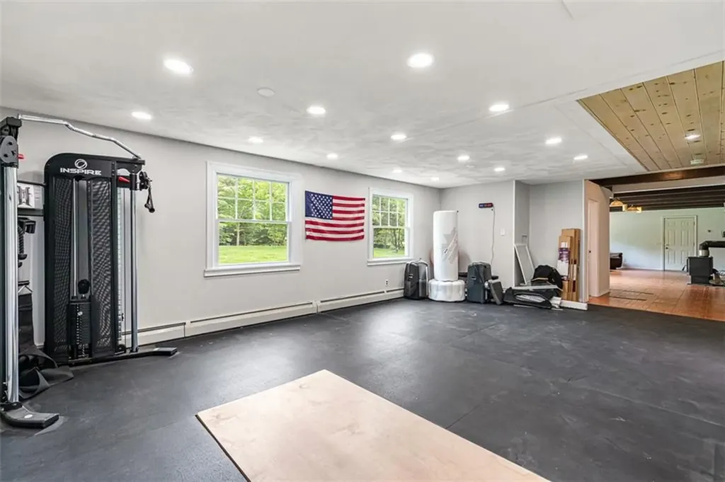 80 Woodbridge Drive East Greenwich RI 02818