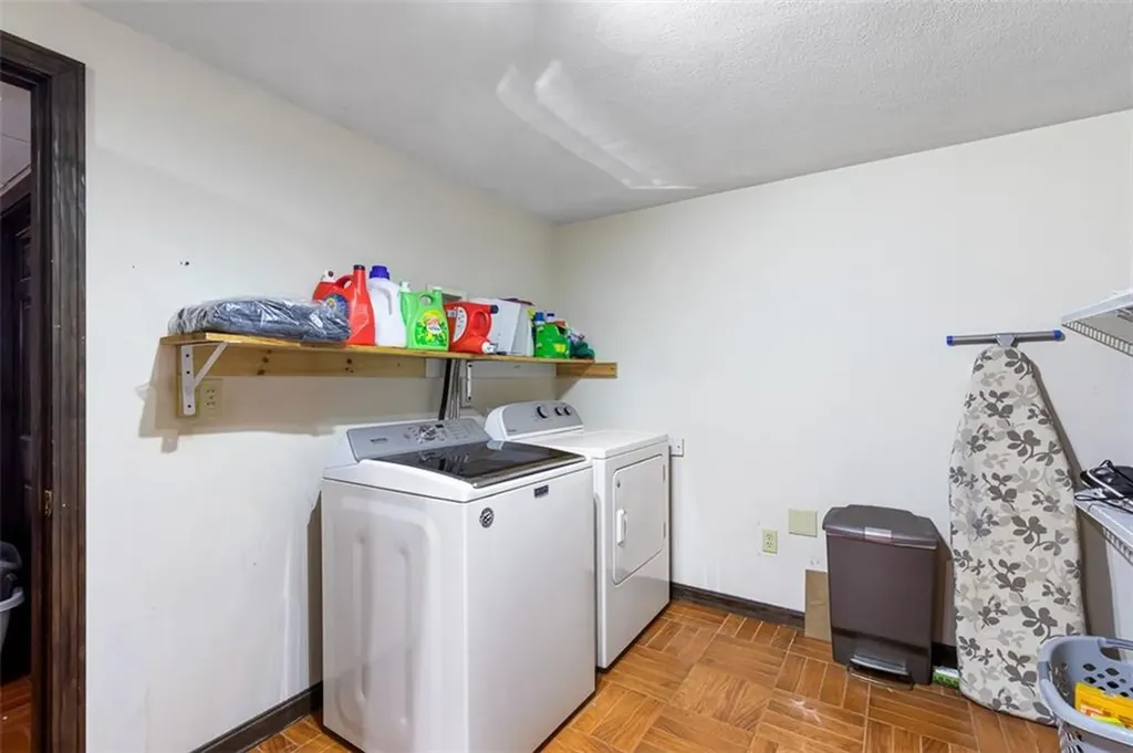 80 Woodbridge Drive East Greenwich RI 02818