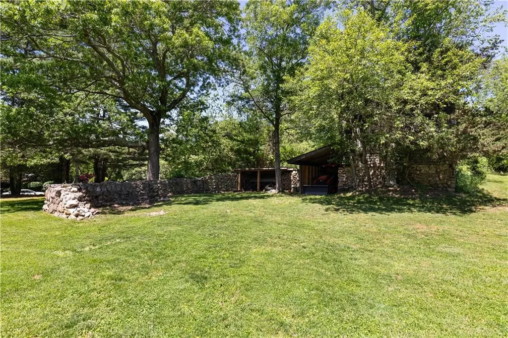 80 Woodbridge Drive East Greenwich RI 02818
