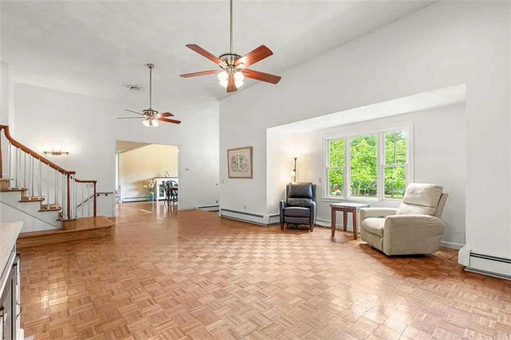 80 Woodbridge Drive East Greenwich RI 02818