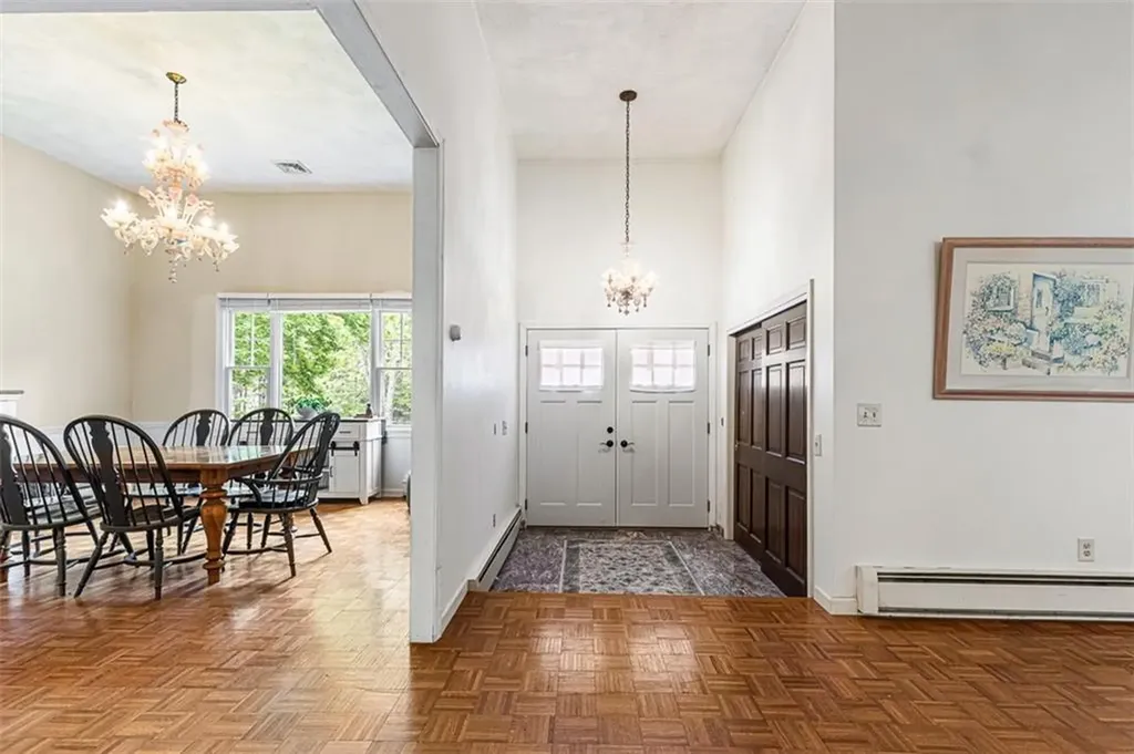 80 Woodbridge Drive East Greenwich RI 02818