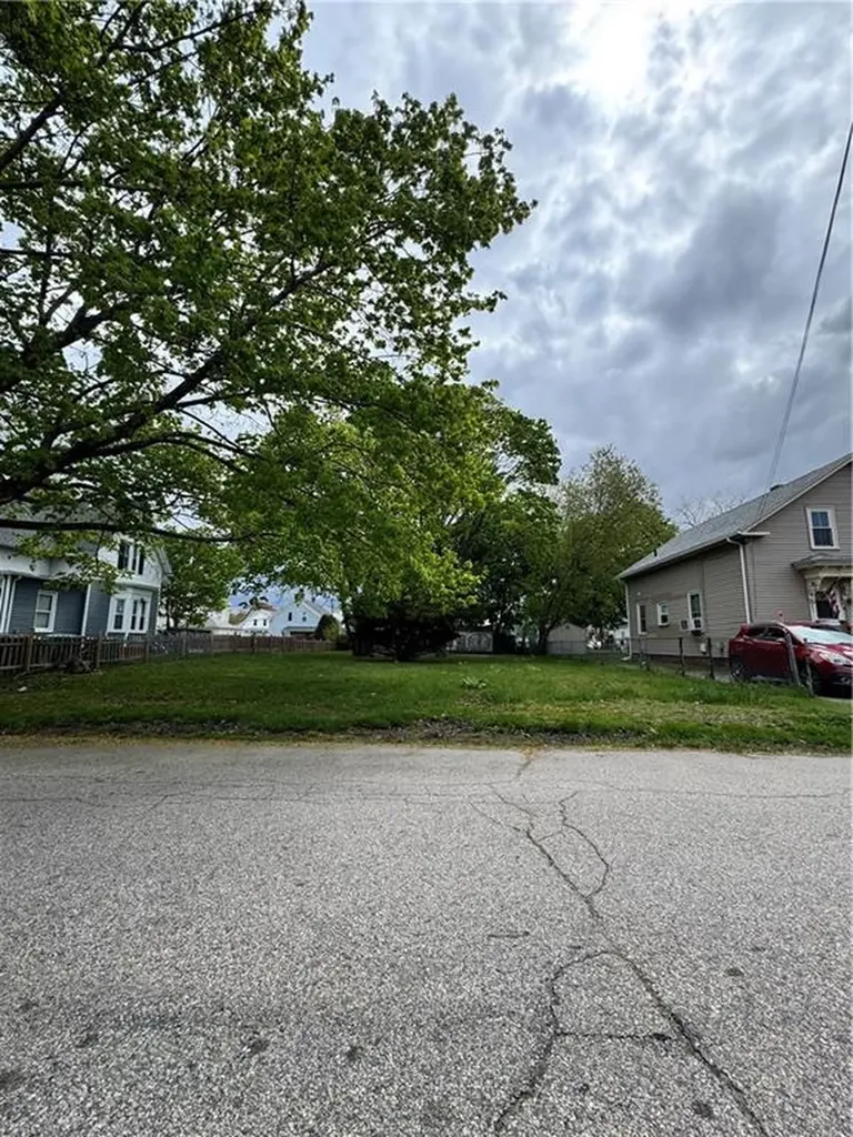 0 Cottage Street Warwick RI 02886