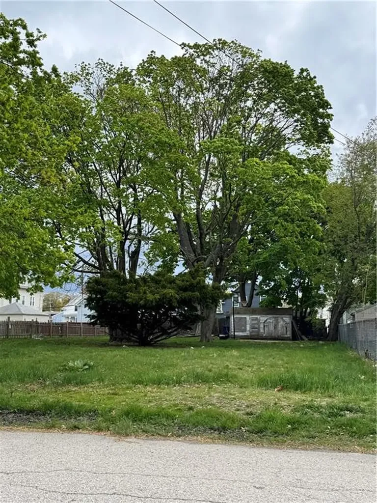 0 Cottage Street Warwick RI 02886