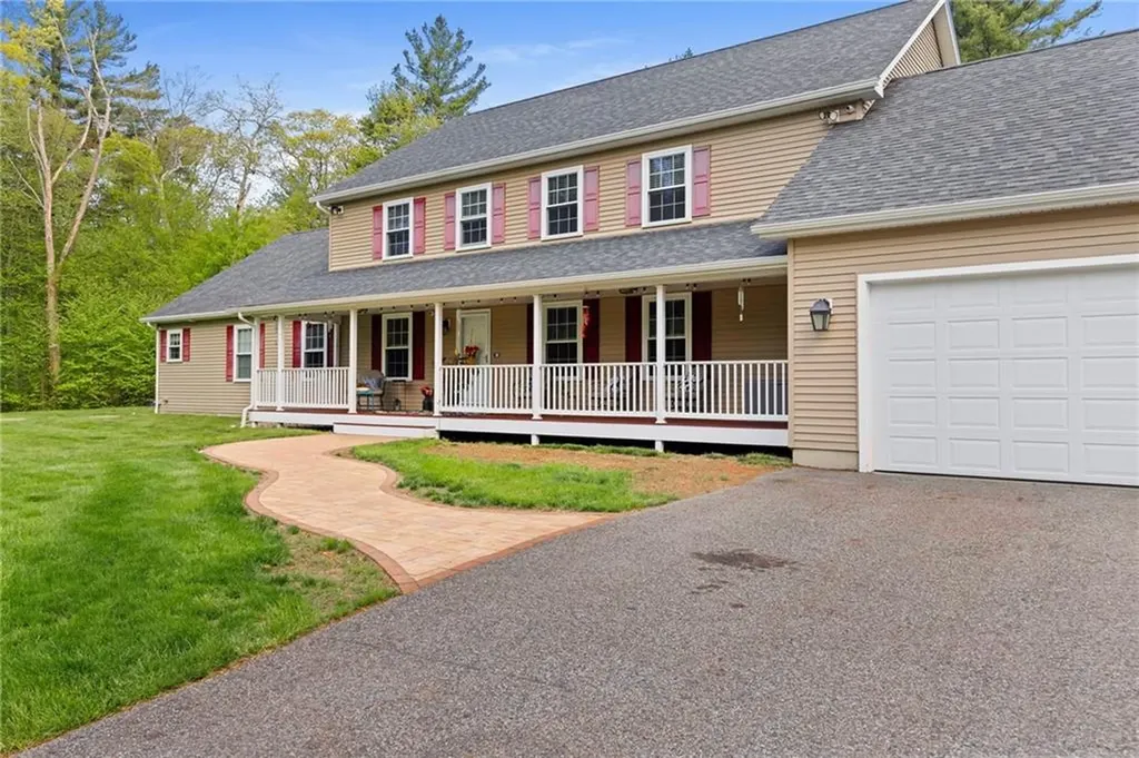 799 Chestnut Hill Road Glocester RI 02814