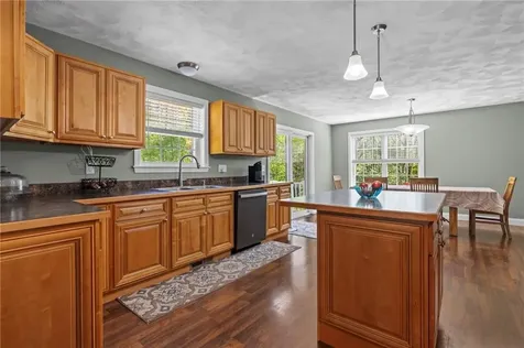 799 Chestnut Hill Road Glocester RI 02814