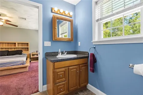 799 Chestnut Hill Road Glocester RI 02814