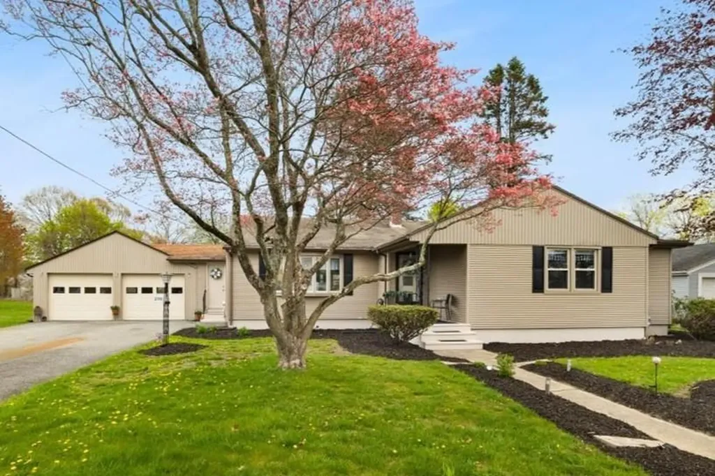 200 Glen Drive Warwick RI 02886