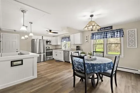 200 Glen Drive Warwick RI 02886