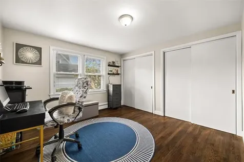 200 Glen Drive Warwick RI 02886