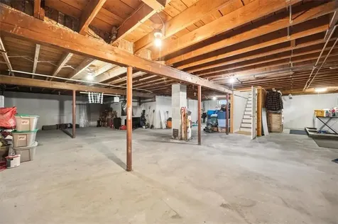 200 Glen Drive Warwick RI 02886