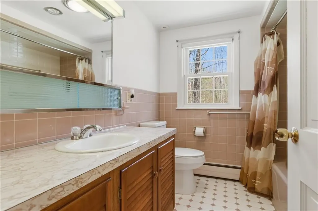 2 High Ridge Drive Cumberland RI 02864