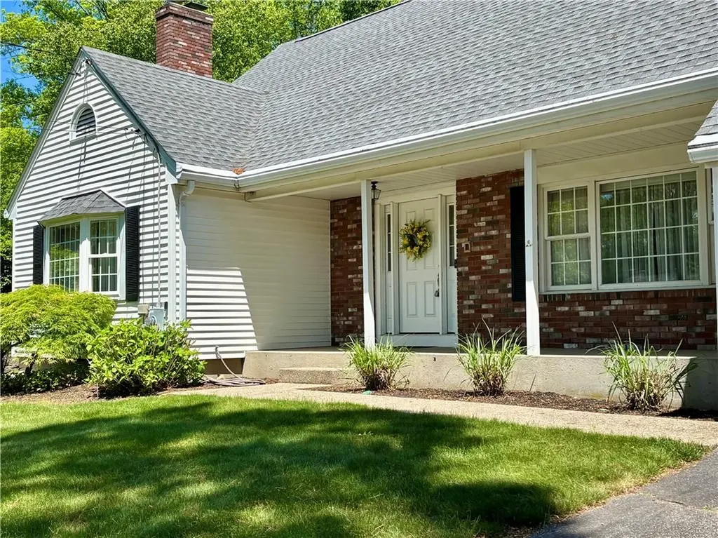 2 High Ridge Drive Cumberland RI 02864