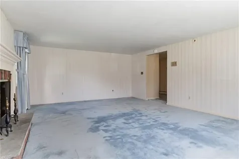 2 High Ridge Drive Cumberland RI 02864