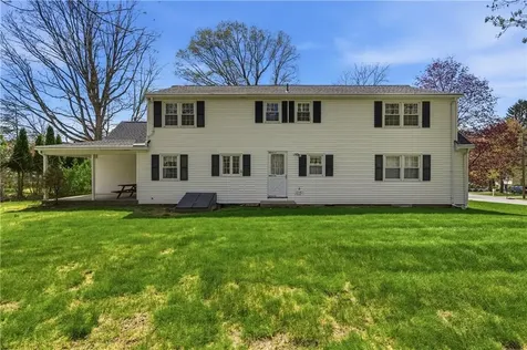 2 High Ridge Drive Cumberland RI 02864