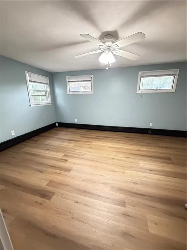 75 Hobson Avenue North Providence RI 02911