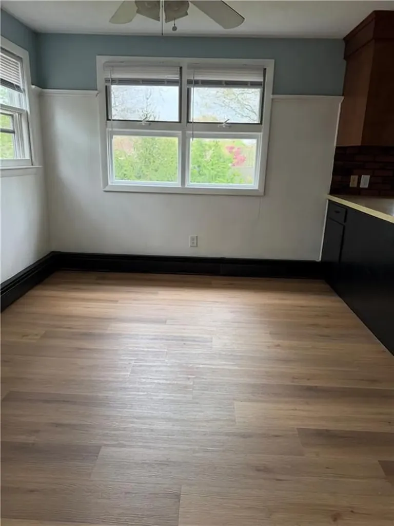 75 Hobson Avenue North Providence RI 02911