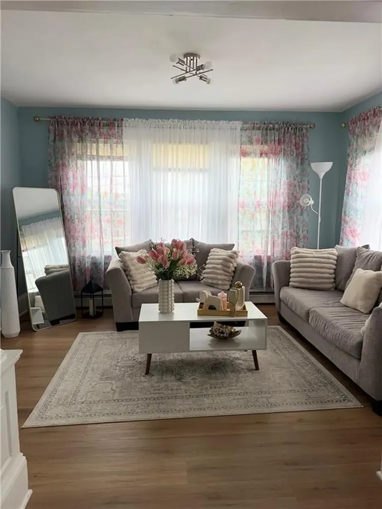 694 Killingly Street Johnston RI 02919