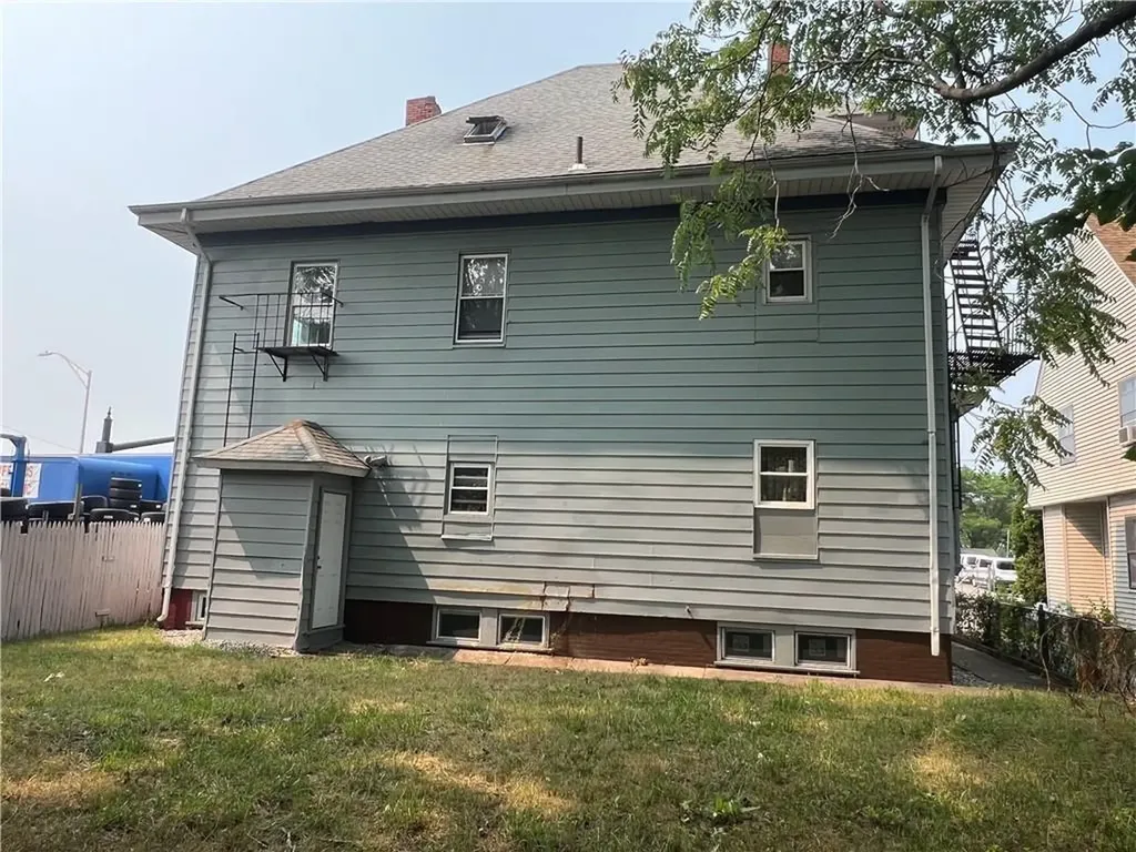 246 Sackett Street Providence RI 02907