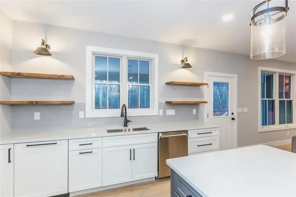 5 William Nichols Road West Greenwich RI 02817