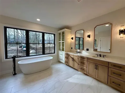 6 William Nichols Road West Greenwich RI 02817