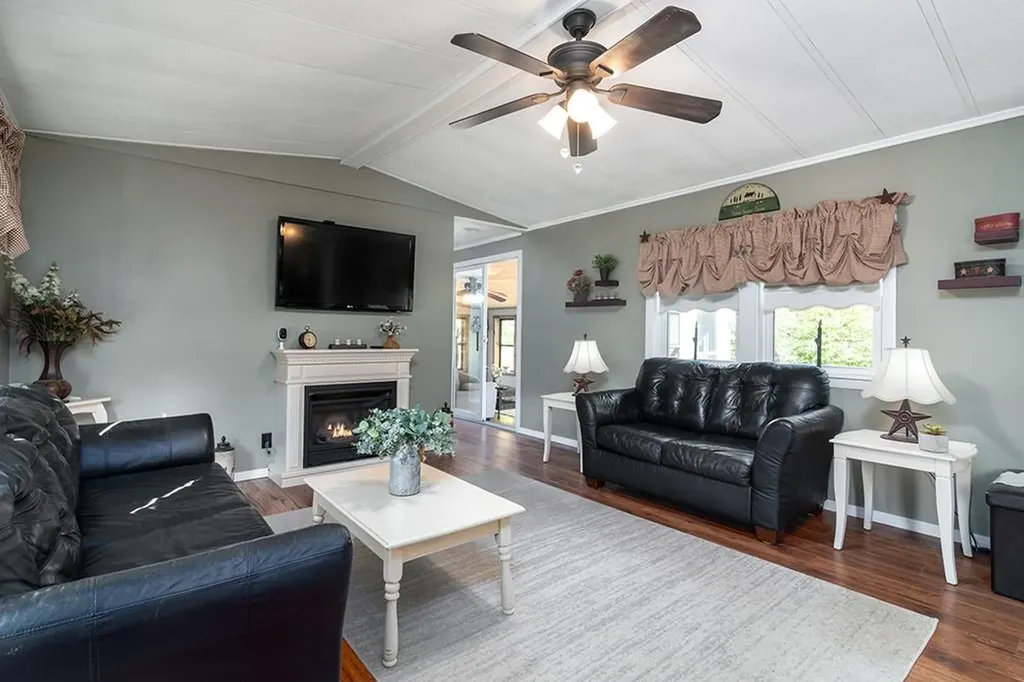 465 24 Gardiner Road Richmond RI 02892